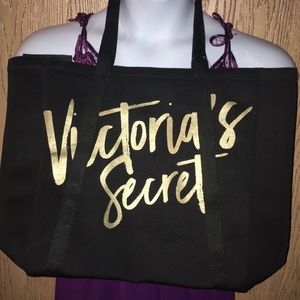 Victoria’s Secret cooler tote